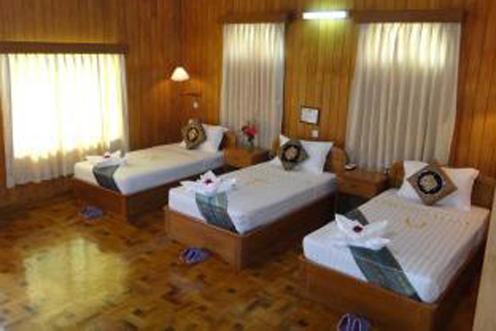 Hill Top Villa Hotel Kalaw Room photo